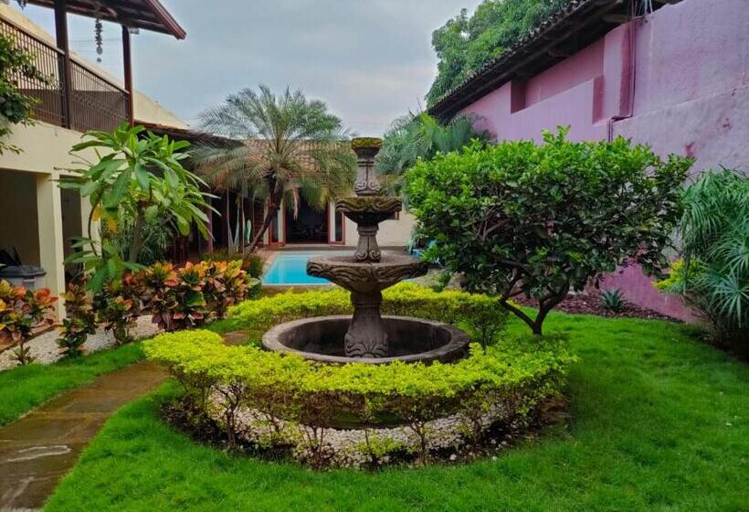 호스텔 Casa Riverstone