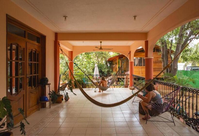 La Casona Hostel