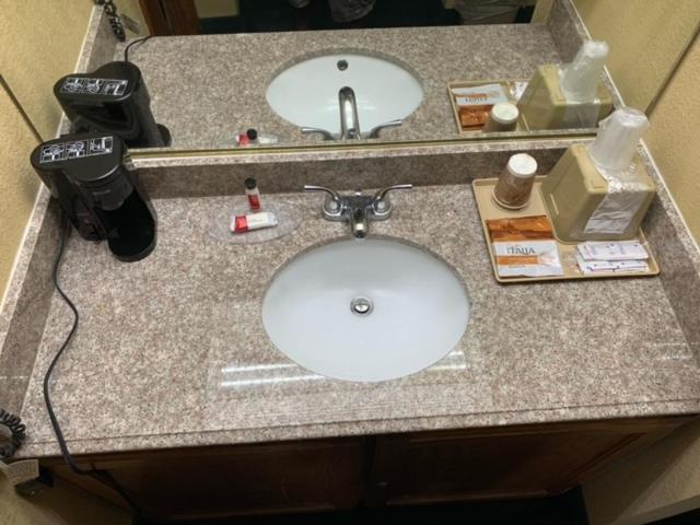 فندق صغير Coachman S Inn Motel