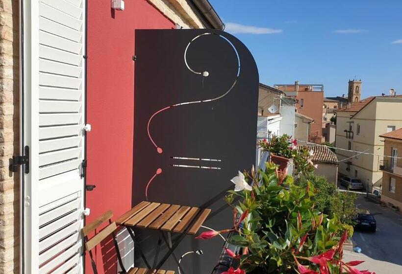 住宿加早餐  Aghèl Luxury Room