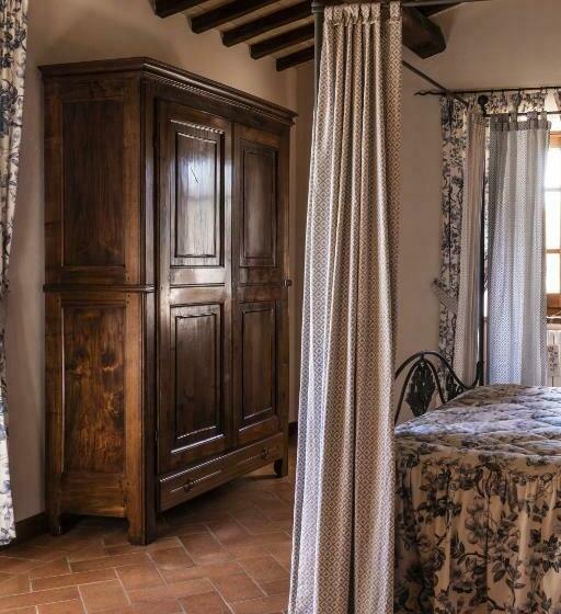 تختخواب و صبحانه L’aurora