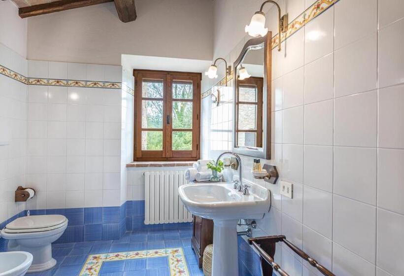 تختخواب و صبحانه L’aurora