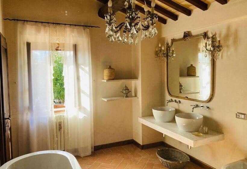 تختخواب و صبحانه L’aurora