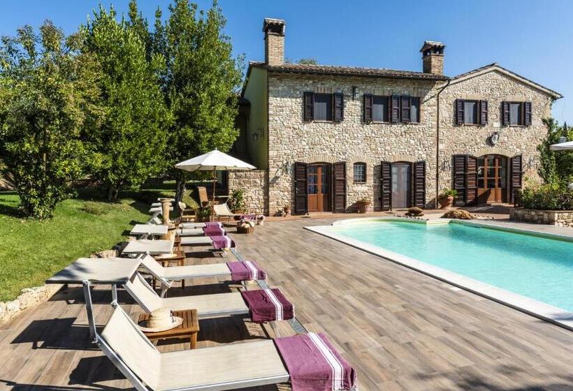 تختخواب و صبحانه L’aurora