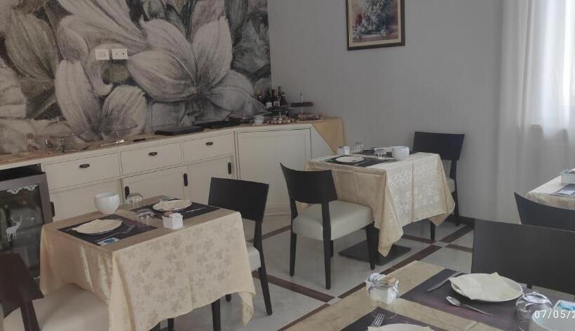 مبيت وإفطار Villa Auditorium