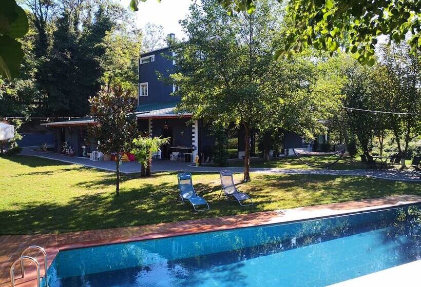 Hbs Boutique Hotel & Restaurant