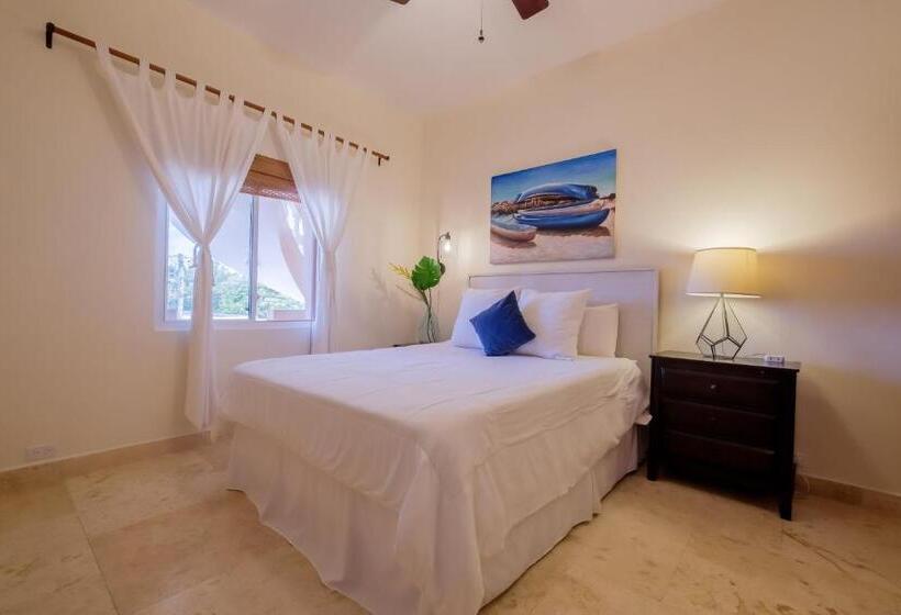 Hol Chan Reef Resort & Villas