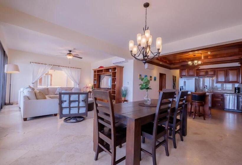 Hol Chan Reef Resort & Villas