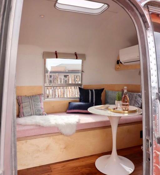 فندق Amigo Motor Lodge