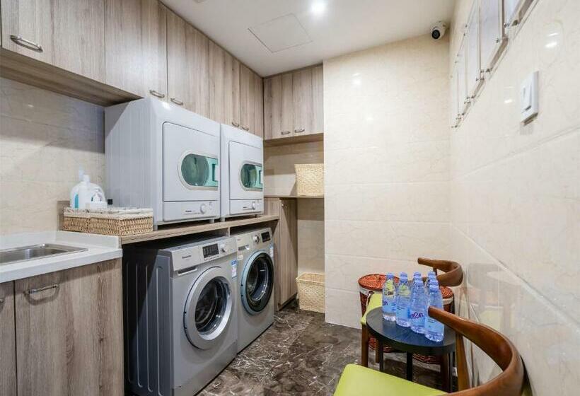 Atour Hotel Pingliang Greenland Plaza