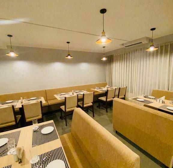 בית מלון כפרי Porvorim Regency Goa  By Bsg Absolute