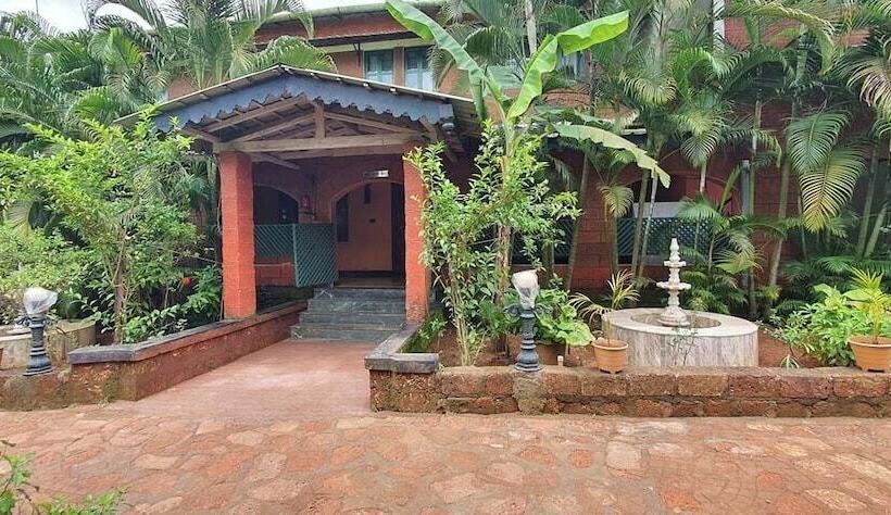 فندق Chira Meadows Ecoresort, Dapoli