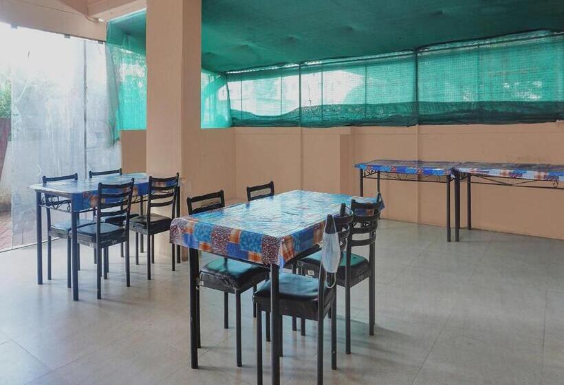 호텔 Flagship Destiny Living