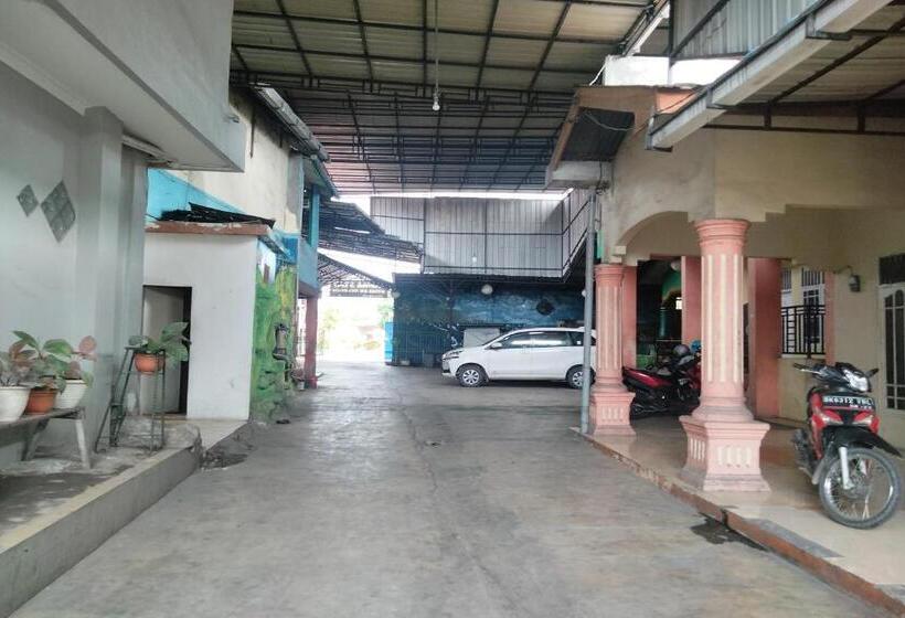 فندق Home Stay Kembar Syariah Redpartner