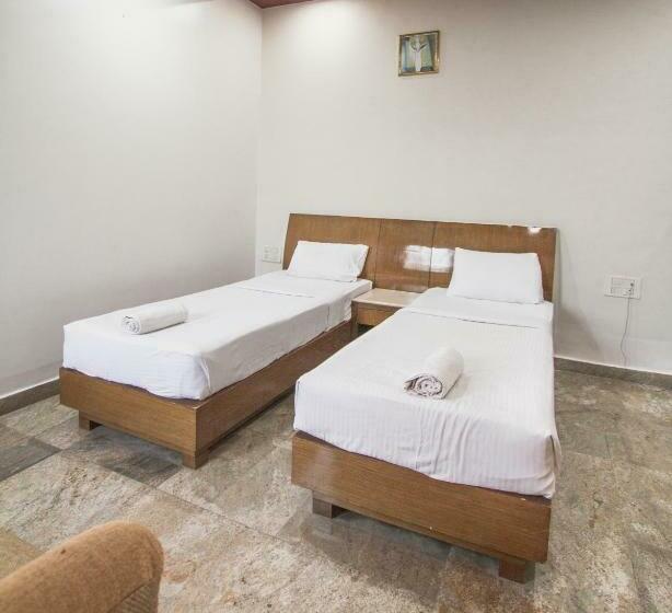 فندق Illusion Inn