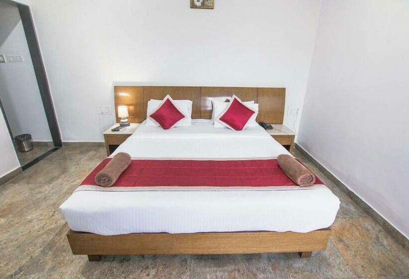 فندق Illusion Inn