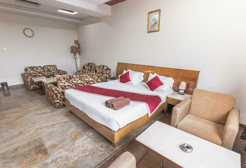 فندق Illusion Inn