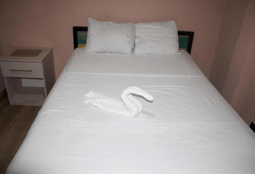 ホテル La Castella