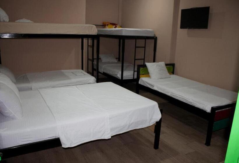 ホテル La Castella