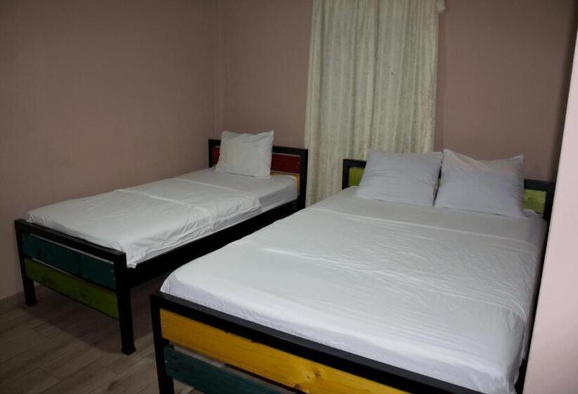 ホテル La Castella