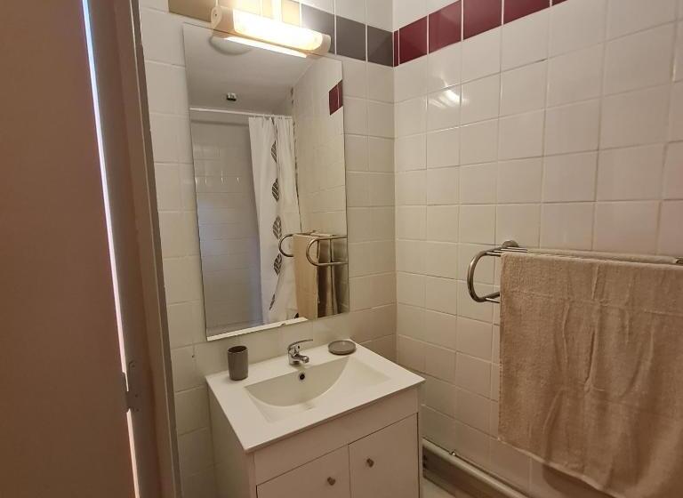 בית מלון כפרי Le Commerce