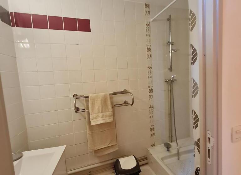 בית מלון כפרי Le Commerce