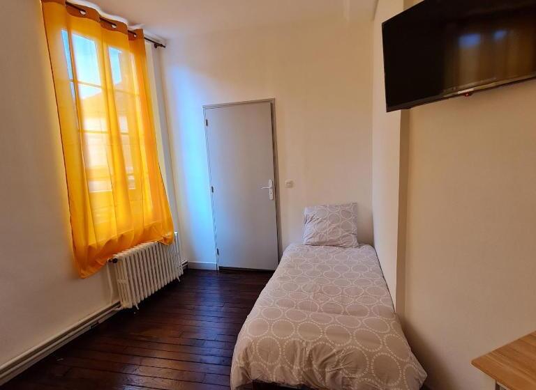 בית מלון כפרי Le Commerce