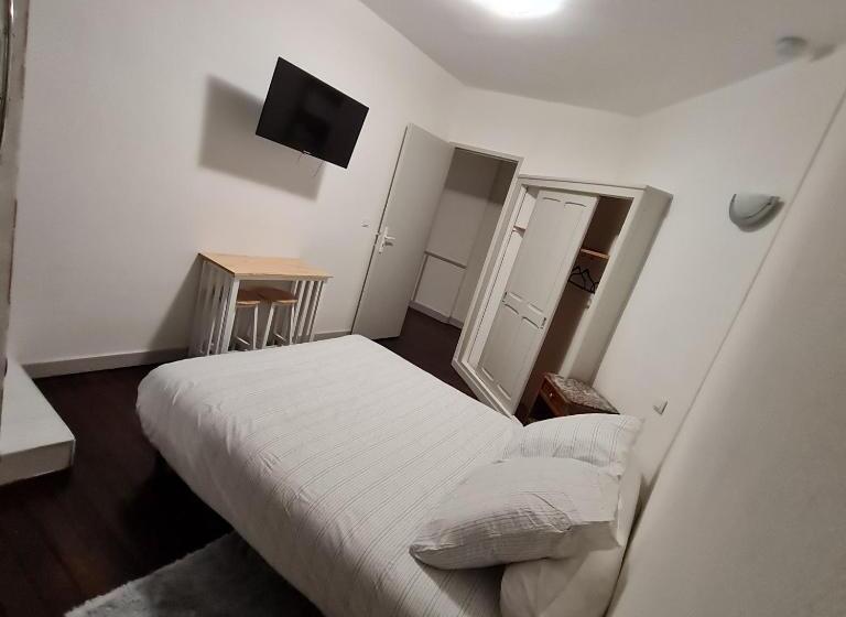 בית מלון כפרי Le Commerce