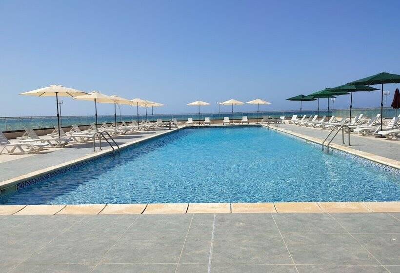 هتل Les Sables D Or