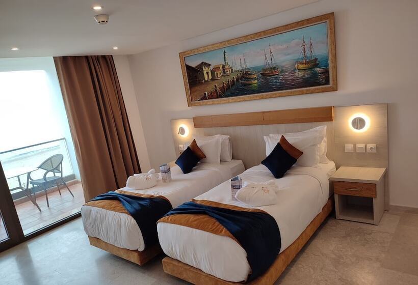 هتل Les Sables D Or