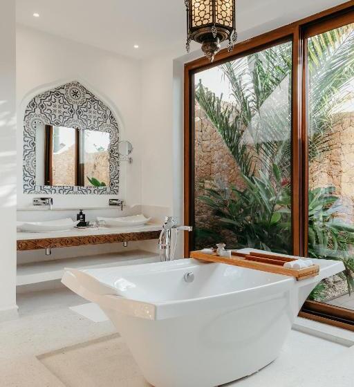 בית מלון כפרי Lux Marijani Zanzibar