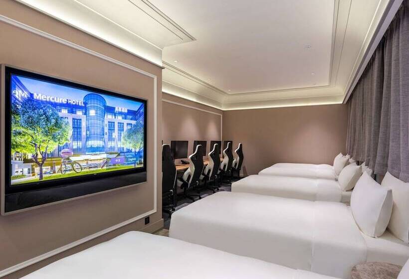 ホテル Mercure Qingdao Downtown