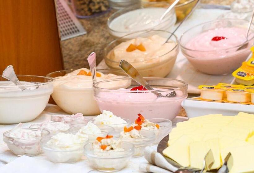 ホテル Pension Störtebeker