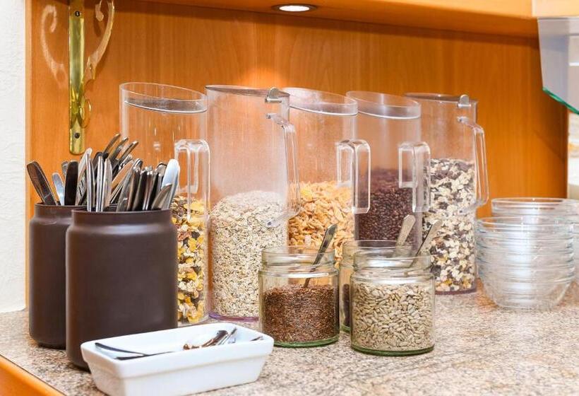 ホテル Pension Störtebeker