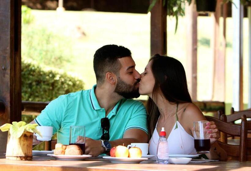 호텔 Pousada Realeza Atibaia