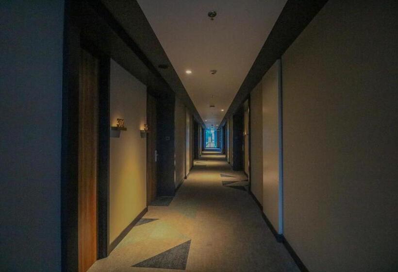 Prime Park Hotel & Convention Lombok