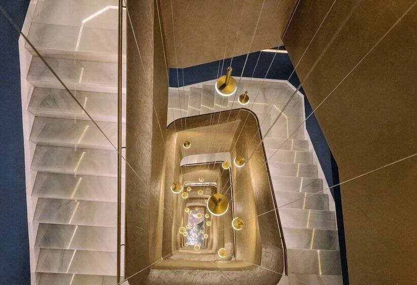 هتل Radisson Collection Bilbao