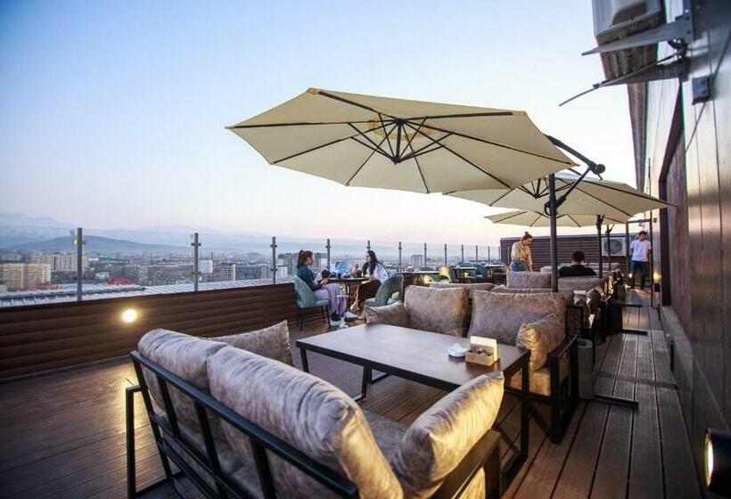 Terrasse Hotel & Bar