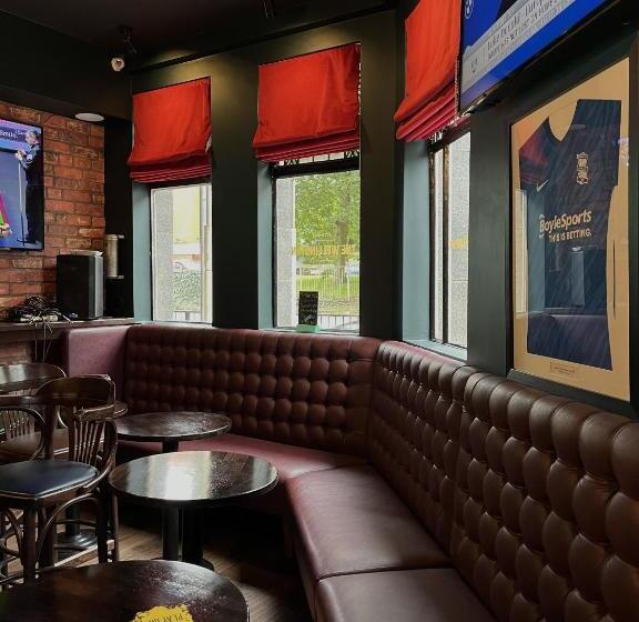 The Wellington Hotel Birmingham   Breakfast Included, Near O2 Academy & City Centre