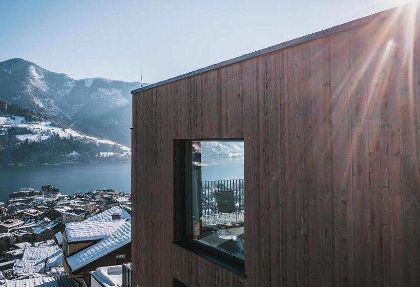 Nikolaus By Avenida Panoramic Wellness Suites