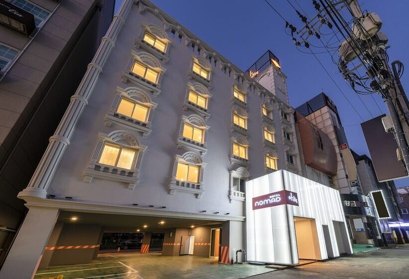 Nomad Aank Hotel Gumi