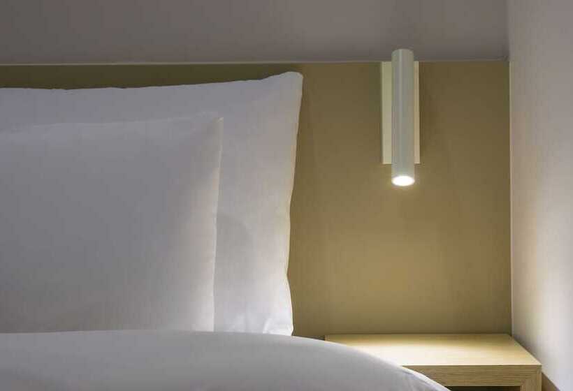 Nomad Aank Hotel Gumi