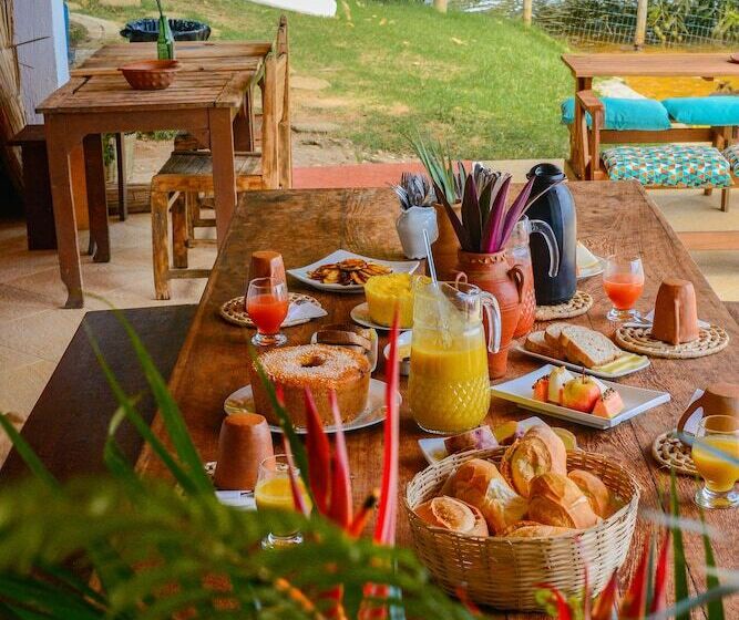 Pension (Hôtel basse catégorie) Pousada Bellatrix Ecolodge   Reserva De Sapiranga   Praia Do Forte   Bahia