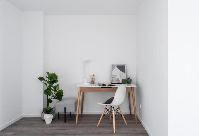 Sunrise Garden Suites