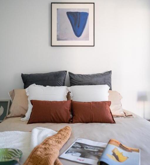 Sunrise Garden Suites