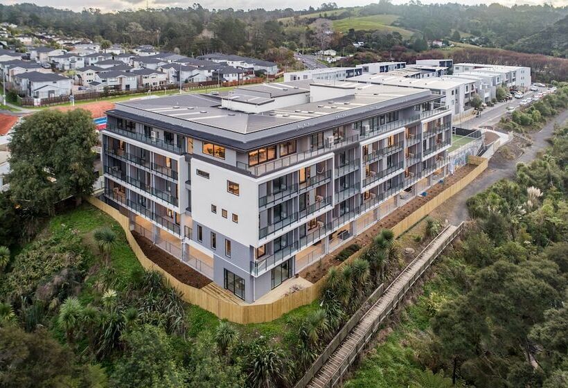 Sunrise Garden Suites