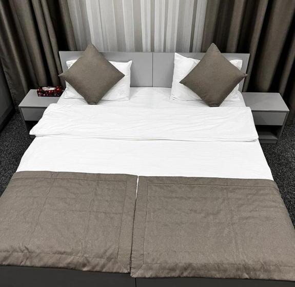 Terrasse Hotel & Bar