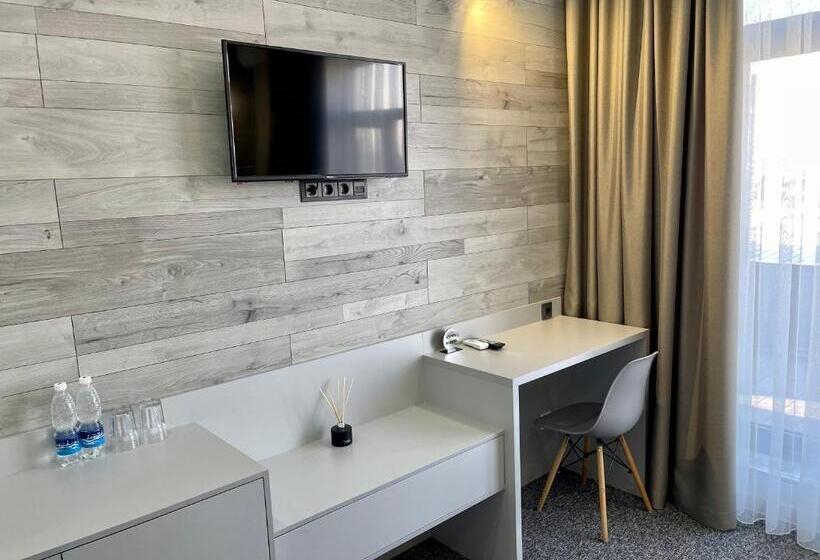 Terrasse Hotel & Bar