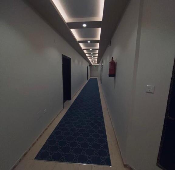 فندق ادوماتو Adomato