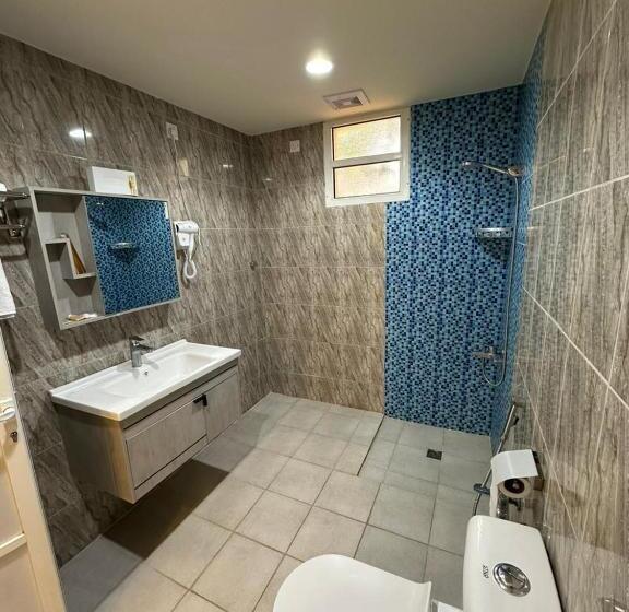 فندق ادوماتو Adomato